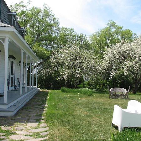 Auberge Le 112 Saint Andre De Kamouraska ภายนอก รูปภาพ