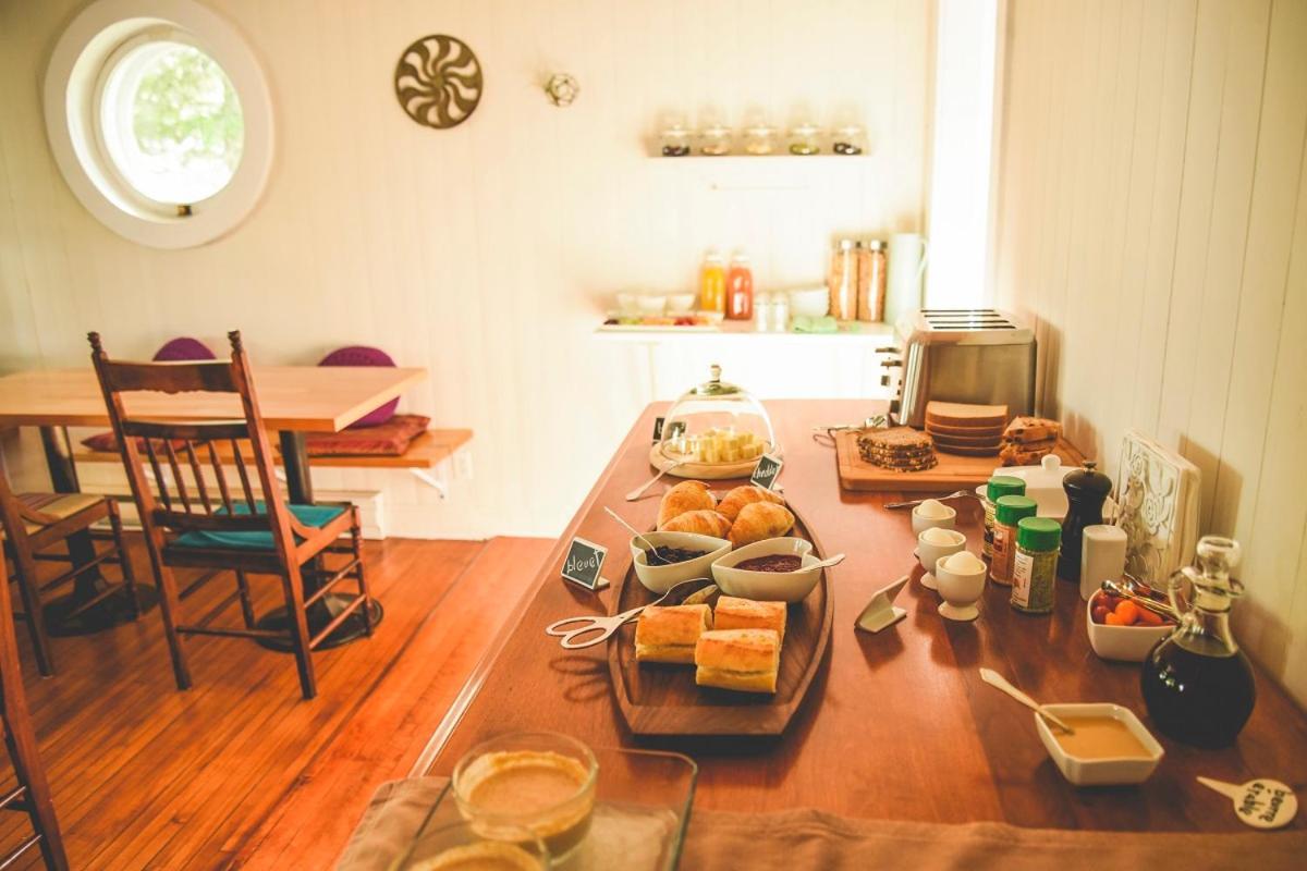 Auberge Le 112 Saint Andre De Kamouraska ภายนอก รูปภาพ