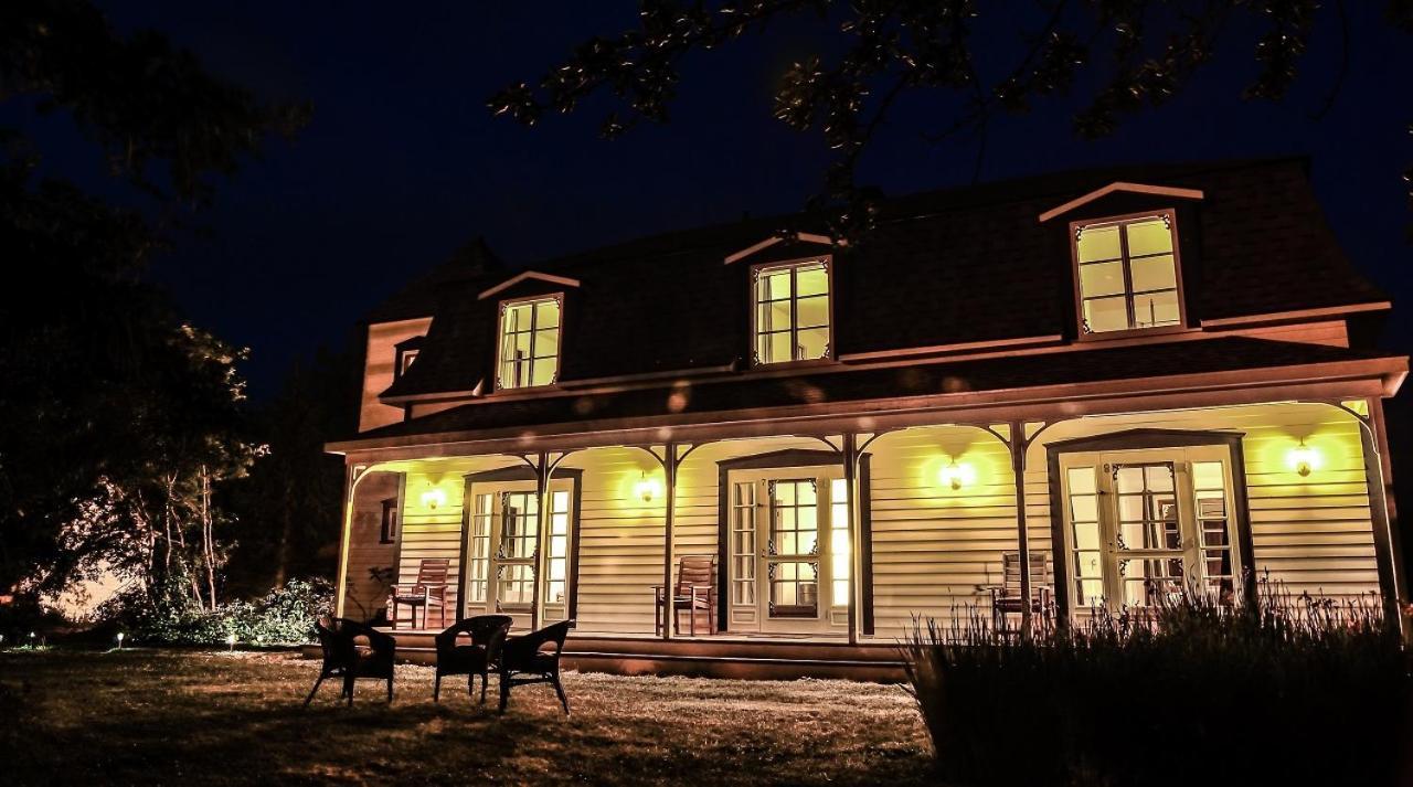 Auberge Le 112 Saint Andre De Kamouraska ภายนอก รูปภาพ